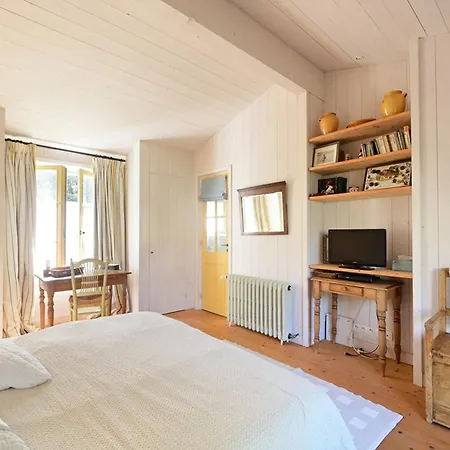 Maison De Charme Aux Portes-en-re Avec Jardin, Proche Plages Et Commerces - Fr-1-434-110 *