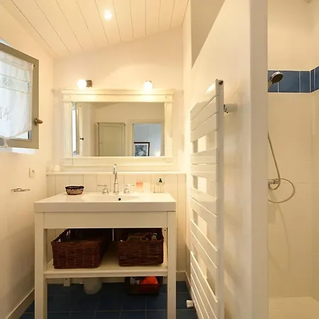 Maison De Charme Aux Portes-en-re Avec Jardin, Proche Plages Et Commerces - Fr-1-434-110 Les Portes-en-Re