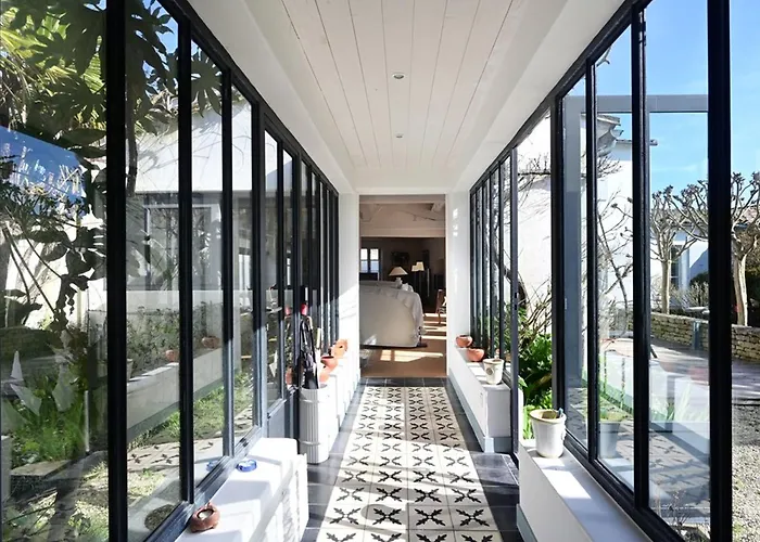 Сasa de vacaciones Maison De Charme Aux Portes-en-ré Avec Jardin, Proche Plages Et Commerces - Fr-1-434-110 *